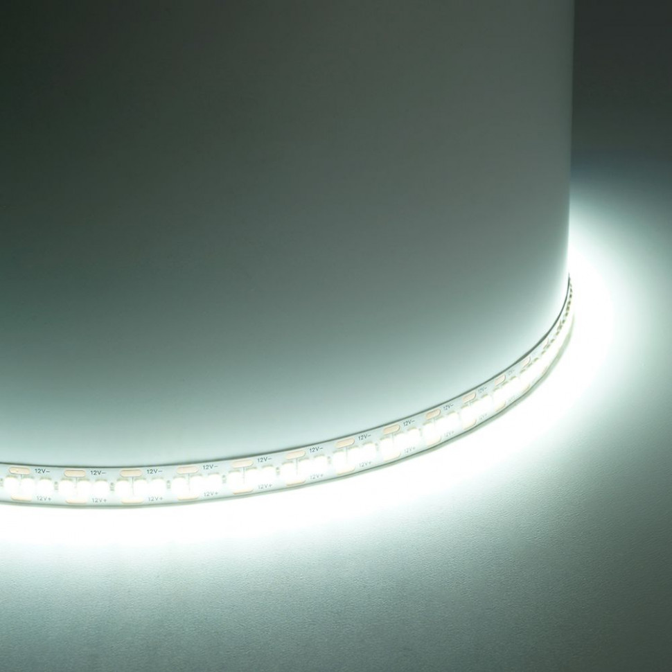 Светодиодная LED лента Feron LS617, 240SMD(2835)/м 19Вт/м 12V 5000*10*1.22мм 6500К, IP20