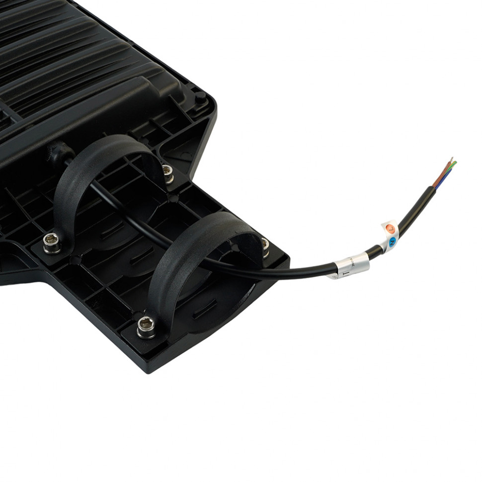 Светодиодный уличный консольный светильник SAFFIT SSL10-200 200W 5000K 230V, черный
