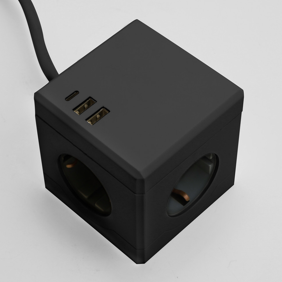 HM10-41-01 Удлинитель 3-местный с/з, 3x1мм2, 1.5м, 250В, 16А, 2USB+1С, 5V 3,1А, серия Comfort, черны