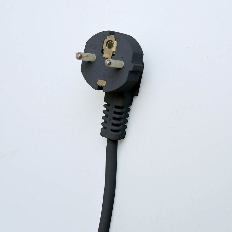 HM10-41-01 Удлинитель 3-местный с/з, 3x1мм2, 1.5м, 250В, 16А, 2USB+1С, 5V 3,1А, серия Comfort, черны